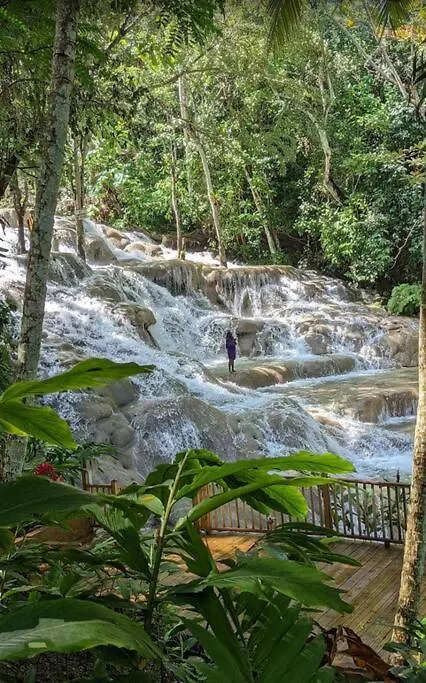 דירות Ocho Rios Retreat